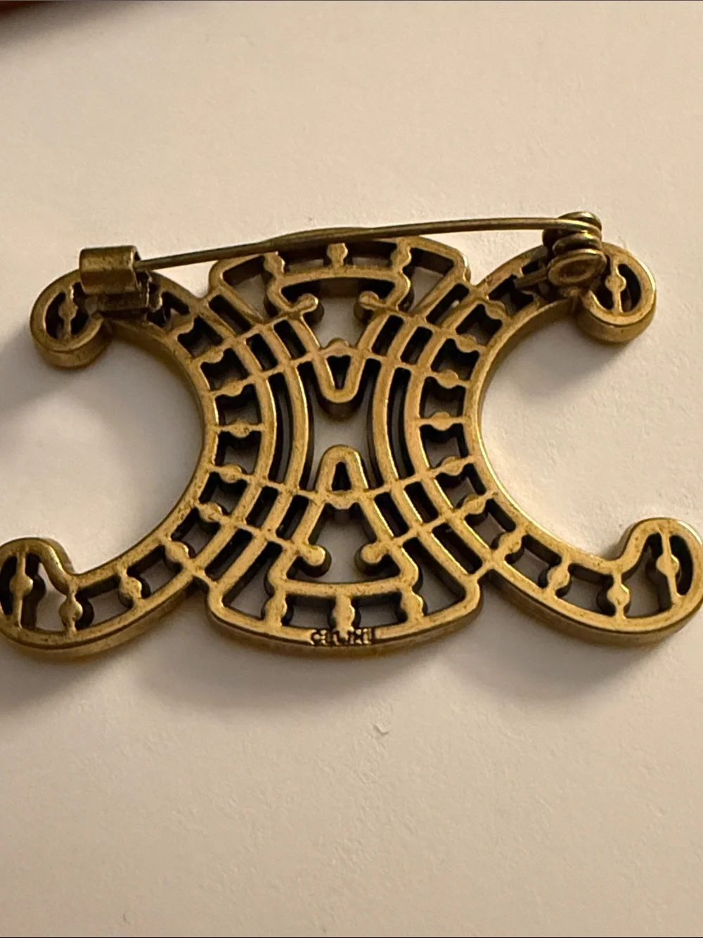 Fashion Jewelry Gold Crystal Double-Scroll Brooch